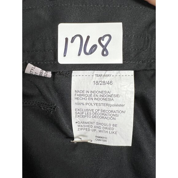 Under Armour Shorts Boys Sz 18 Loose Black Junior - Picture 9 of 9